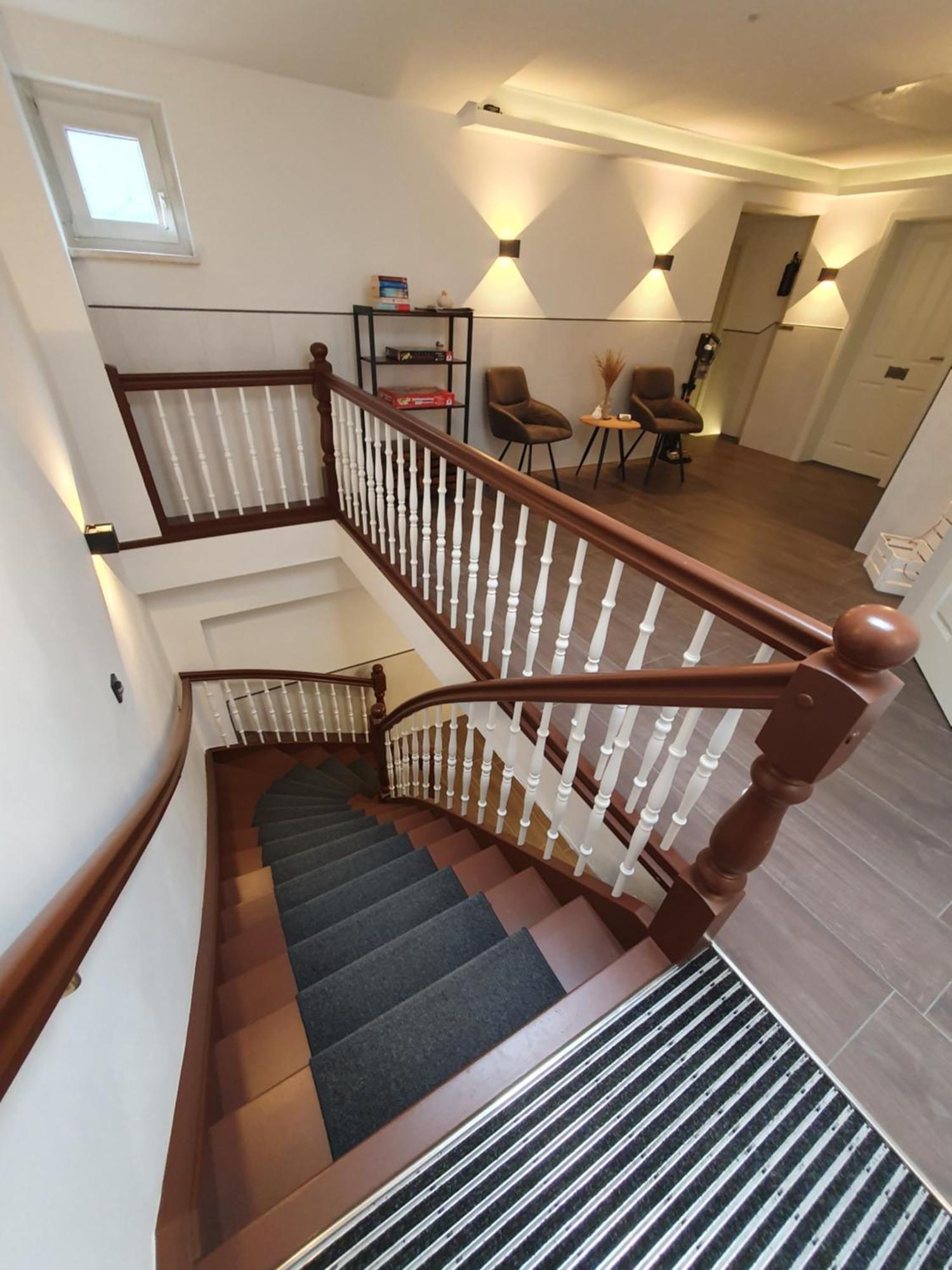 Neumuehler Hof- Ferienwohnung "Benjamin" Mit Grosser Privater Dachterasse Und Guter Anbindung In Die City Schwerin  Exterior foto
