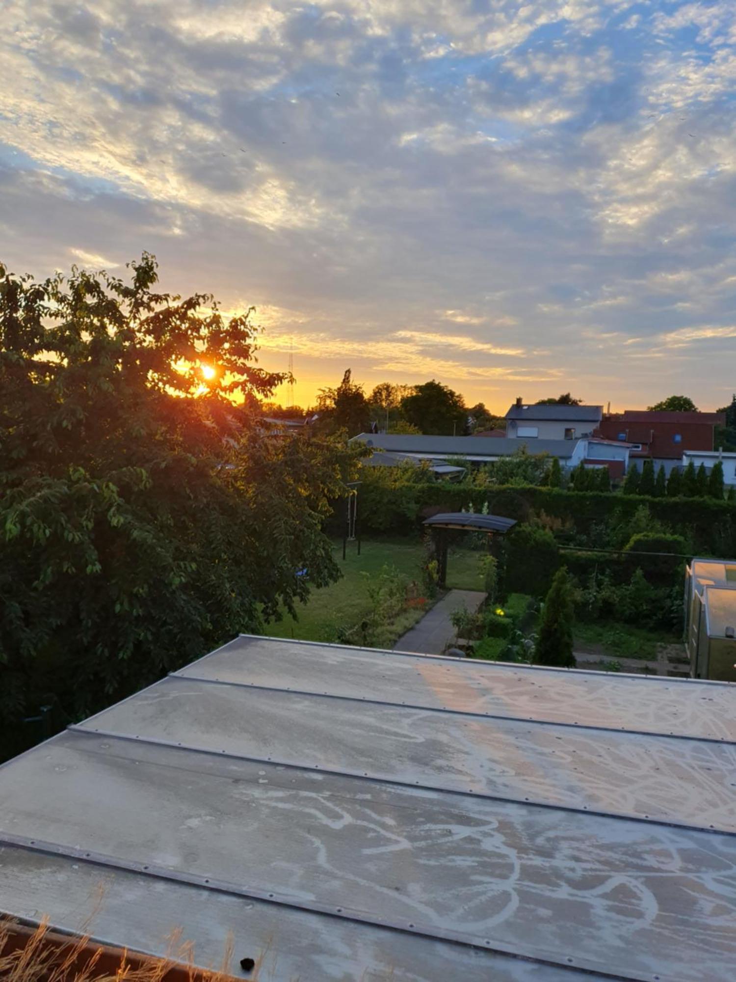 Neumuehler Hof- Ferienwohnung "Benjamin" Mit Grosser Privater Dachterasse Und Guter Anbindung In Die City Schwerin  Exterior foto